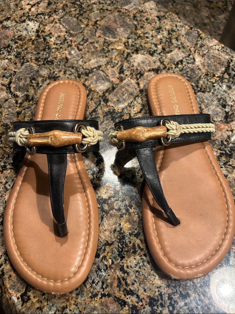 Arturo Chiang Sandals